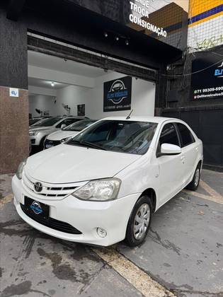 TOYOTA ETIOS 1.5 XS SEDAN 16V FLEX 4P AUTOMÁTICO